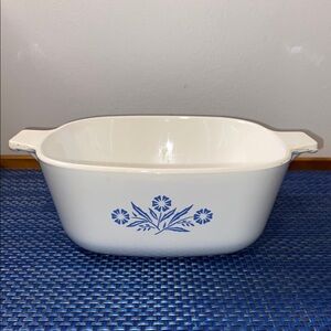 Corningware 1.5 quart casserole, blue cornflower, no lid